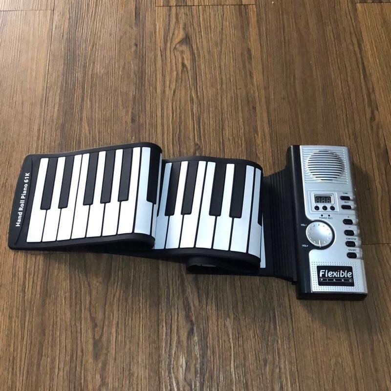 Piano Lipat Digital Gulung Roll Up Flexible 61 Keys Keyboard Black - Image 3