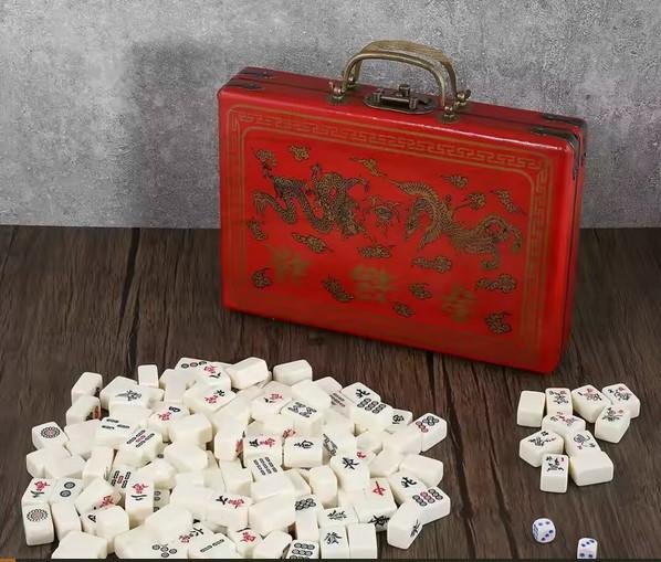 Mahjong Portable Wooden Box Set Meja Game Indoor Antik Kulit Imitasi 39x30x6cm
