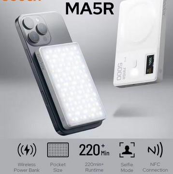 Magnetic Power Bank Magsafe Filling Light Portable Power Bank Wireless 4900MaH Black