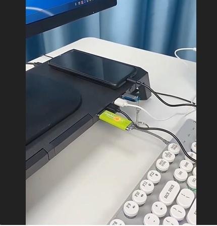 Meja Laptop Monitor Stand Waterproof dng 4 Port USB dan Stand HP Lampu - Image 2