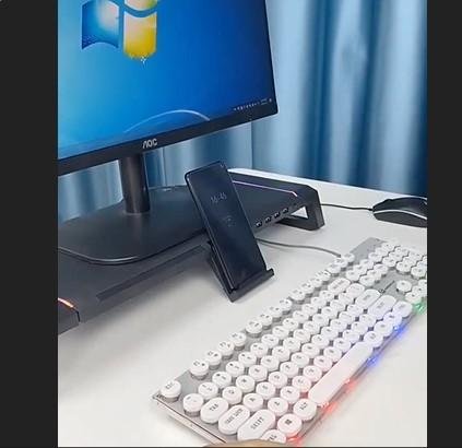 Meja Laptop Monitor Stand Waterproof dng 4 Port USB dan Stand HP Lampu